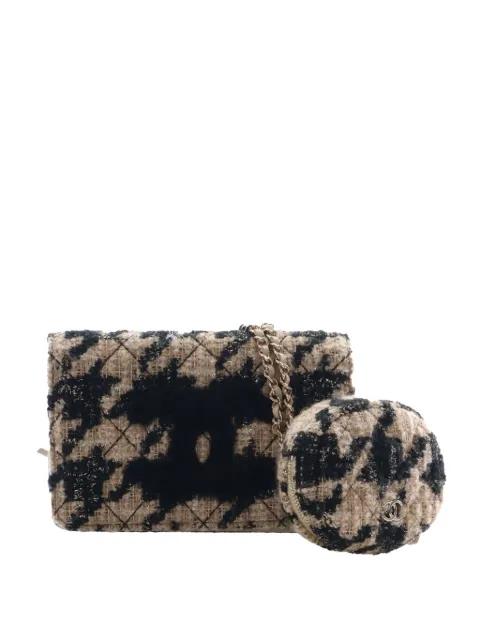 2019 Houndstooth Tweed Shearling CC Wallet On Chain crossbody bag by CHANEL 