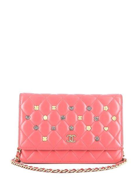2019 Icons wallet-on-chain bag by CHANEL 