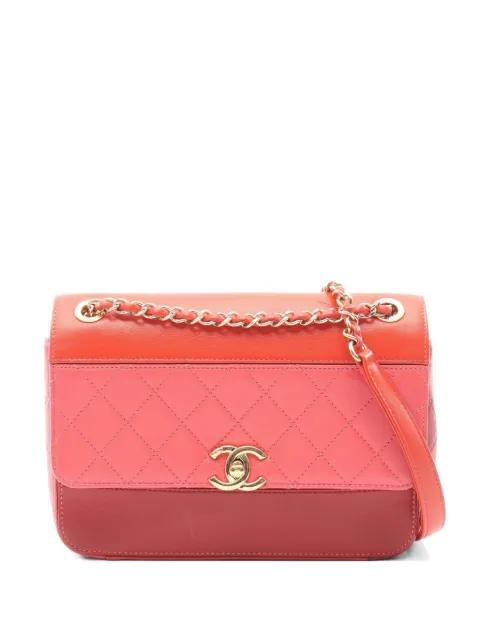 2019 Matelassé chain shoulder bag by CHANEL 
