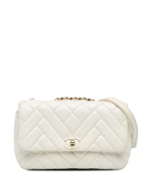 2019 Small Mix Quilted Aged Calfskin New Clutch Flap crossbody bag by CHANEL 