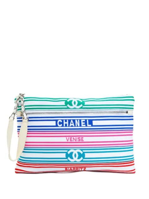 2019 logo-detail clutch bag by CHANEL 
