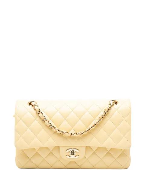 2020 Medium Classic Lambskin Double Flap shoulder bag by CHANEL 2020 Medium Classic Lambskin Double Flap shoulder bag by CHANEL