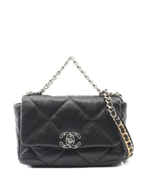 2021 19 Flap chain tote bag by CHANEL 