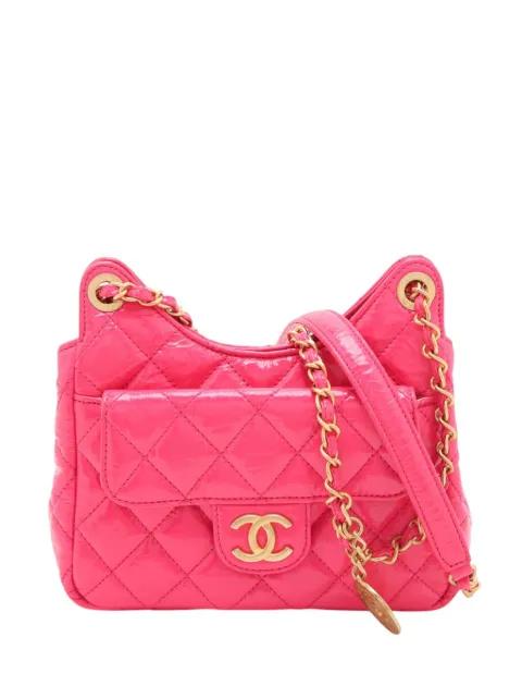 2021-2026 Medium Shiny Crumpled Calfskin Wavy CC Hobo crossbody bag by CHANEL 2021-2026 Medium Shiny Crumpled Calfskin Wavy CC Hobo crossbody bag by CHANEL