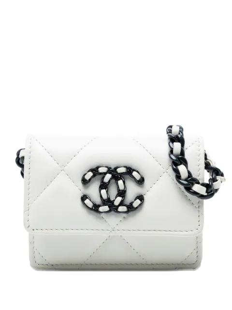 2021 Lambskin 19 Flap Coin Purse With Chain crossbody bag by CHANEL 