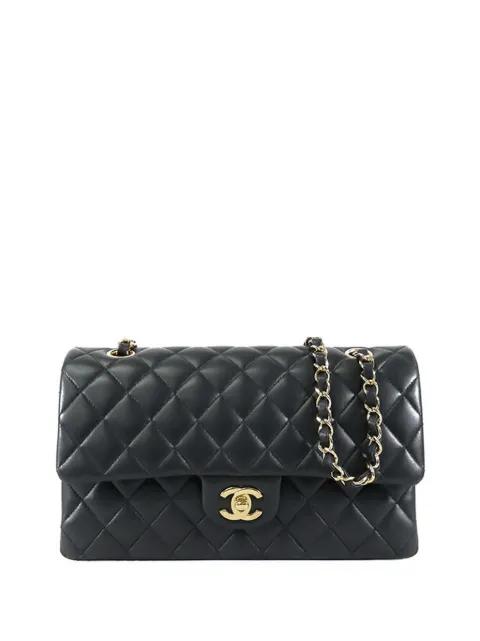 2021 Medium Classic Lambskin Double Flap shoulder bag by CHANEL 2021 Medium Classic Lambskin Double Flap shoulder bag by CHANEL