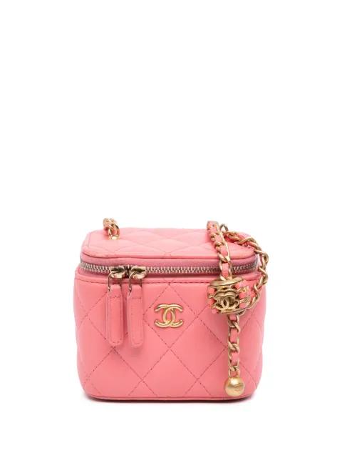 2021 Mini Quilted Lambskin Pearl Crush Vanity Case With Chain crossbody bag by CHANEL 