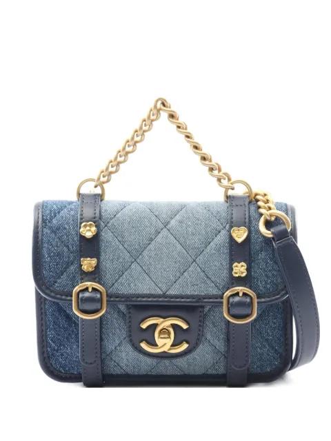 2021 matelassé shoulder bag by CHANEL 