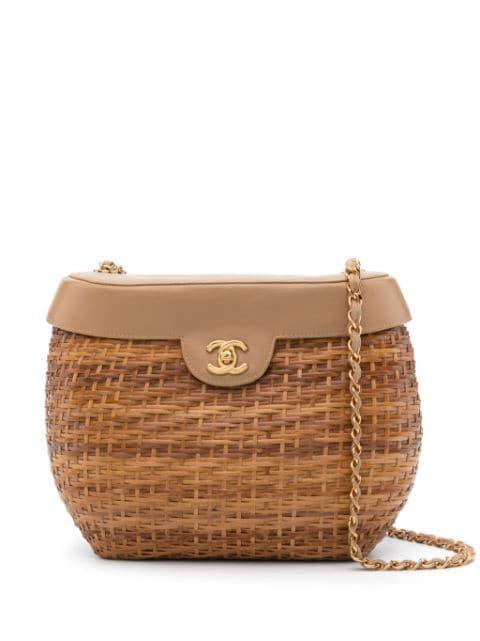 Basket shoulder bag by CHANEL 