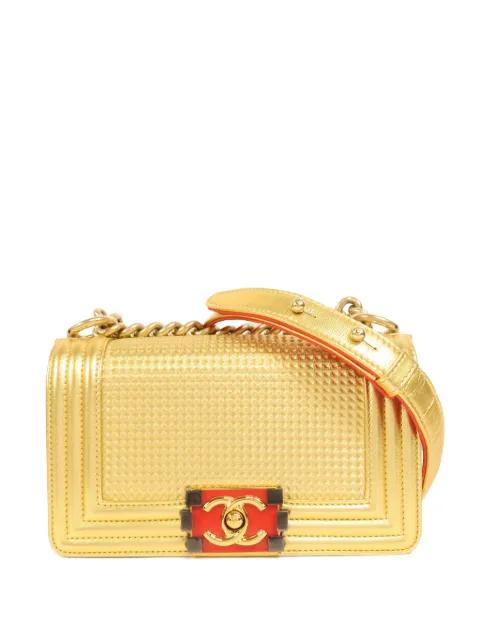 Boy CC chain shoulder bag by CHANEL 