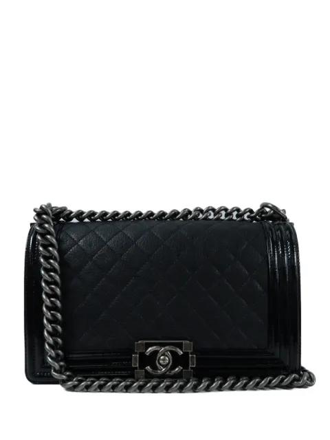 Boy CC chain shoulder bag by CHANEL 