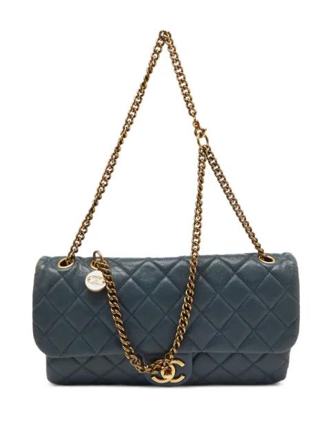 CC Crown Flap shoulder bag by CHANEL 