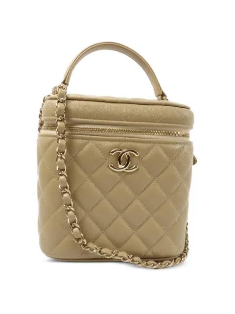 CC Vanity Case shoulder bag by CHANEL 