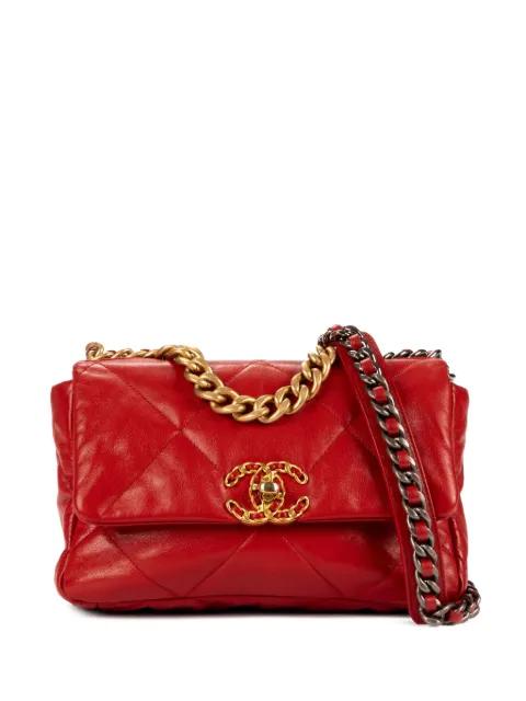 Classic 19 Flap shoulder bag by CHANEL 
