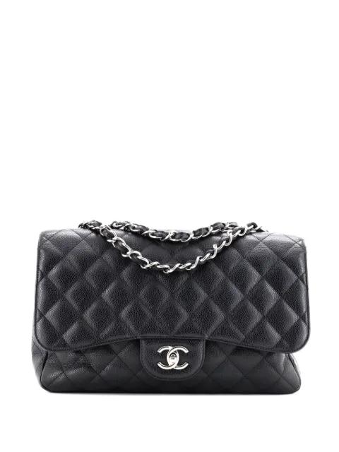 Classic Single Flap Bag Quilted Caviar Jumbo shoulder bag by CHANEL 