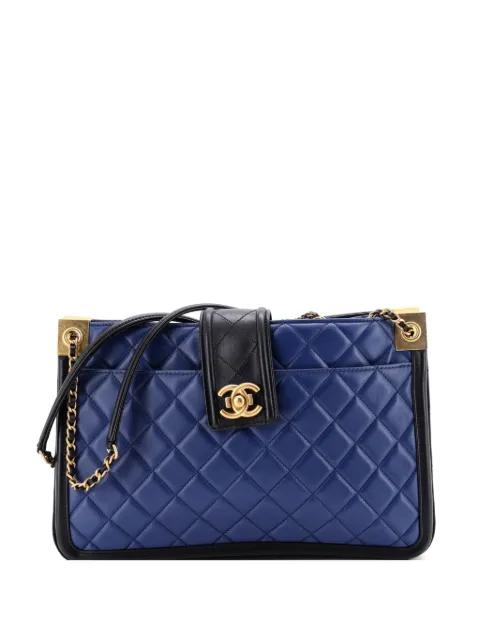 Elegant CC Quilted Lambskin Medium tote bag by CHANEL 
