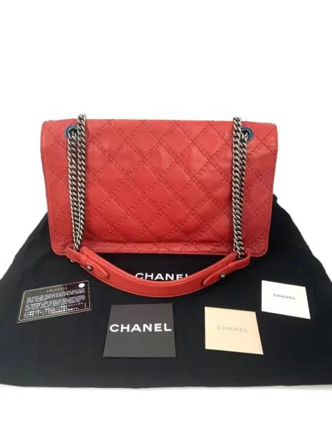 Jumbo flap shoulder bag by CHANEL 