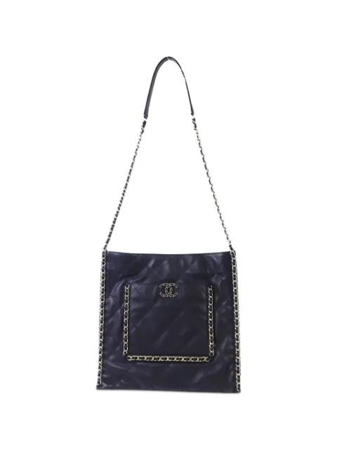 Matelasse CC chain-strap calfskin shoulder bag by CHANEL 