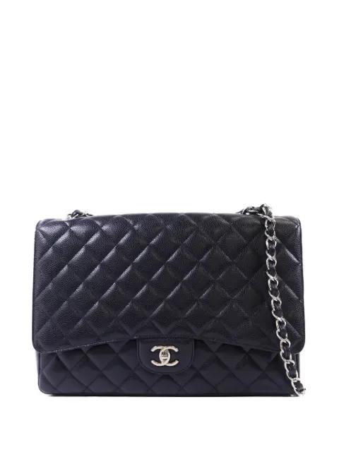 Maxi Classic chain diamond quilted leather  shoulder bag by CHANEL 