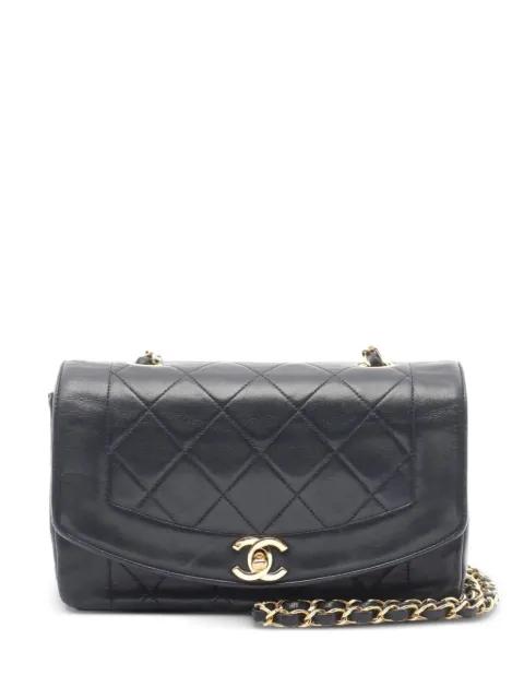 1991-1994 Diana Flab shoulder bag by CHANEL PRE-OWNED