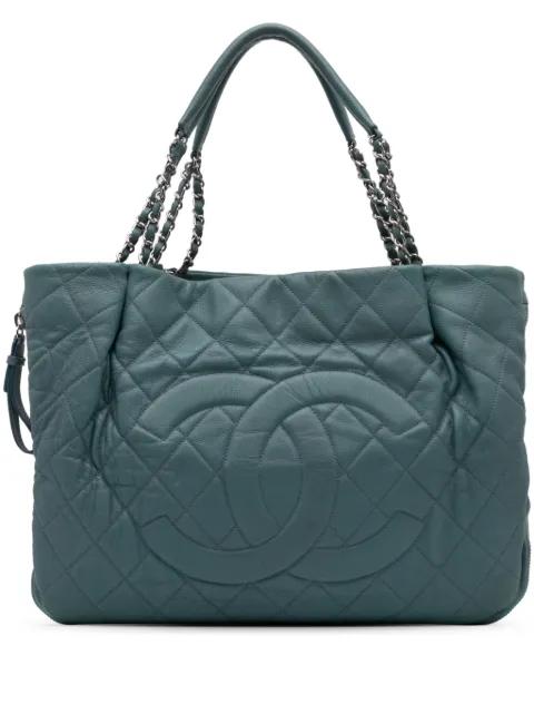 2010-2011 Quilted Caviar Expandable Zip tote bag by CHANEL PRE-OWNED