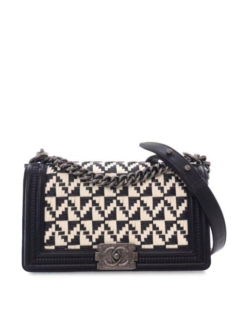 2015-2016 Medium Bicolor Woven Calfskin Boy Flap shoulder bag by CHANEL PRE-OWNED 2015-2016 Medium Bicolor Woven Calfskin Boy Flap shoulder bag by CHANEL PRE-OWNED