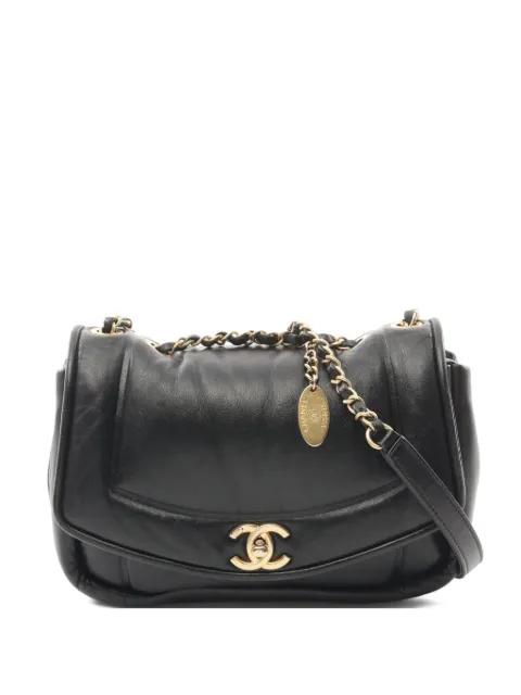 2019 Coco Cuddle shoulder bag by CHANEL PRE-OWNED