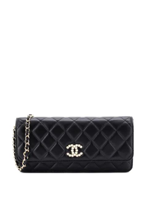 Pearl CC Chain Flap Bag Quilted Lambskin shoulder bag by CHANEL 