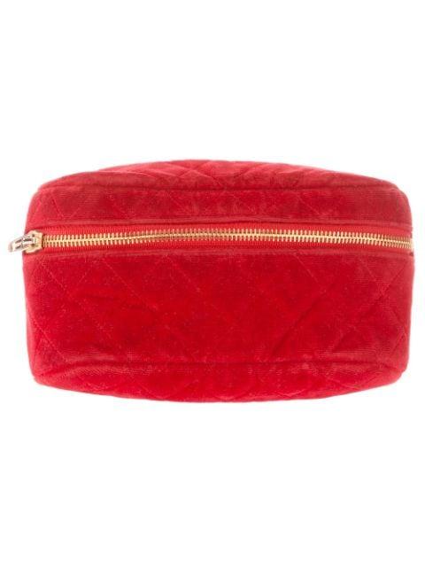 Quilted waist bag by CHANEL 