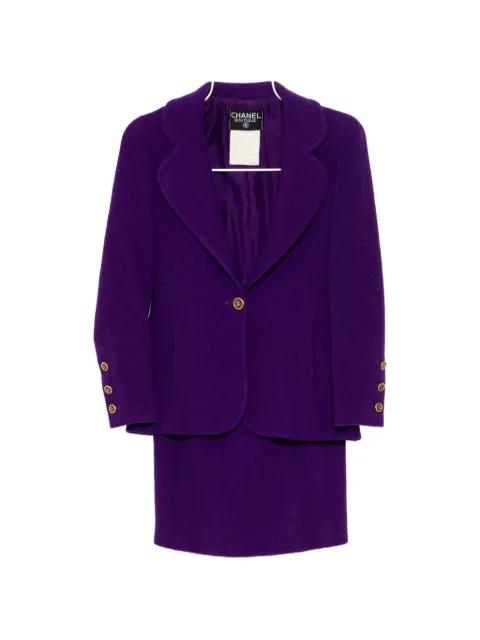 Single-breasted tweed suit set by CHANEL 
