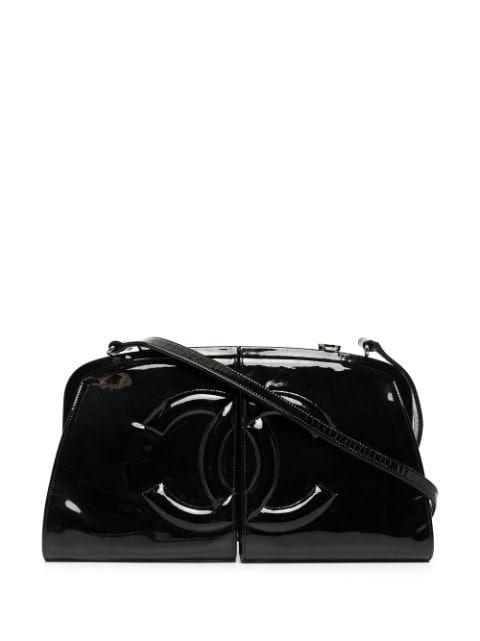 Split Frame logo shoulder bag by CHANEL 