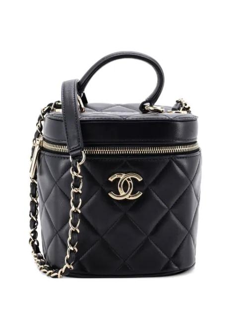 Trendy CC Top Handle Vanity Case Quilted Lambskin Small shoulder bag by CHANEL 