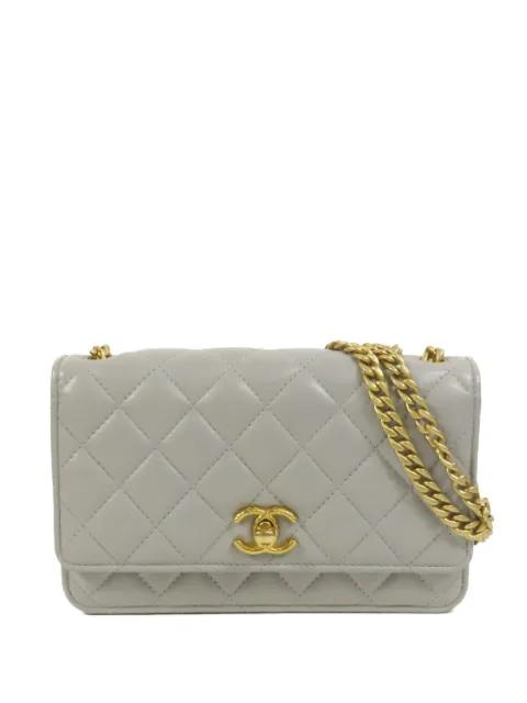 Wallet On Chain shoulder bag by CHANEL 