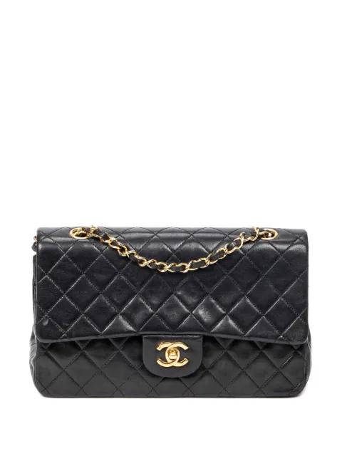 diamond-quilted shoulder bag by CHANEL 
