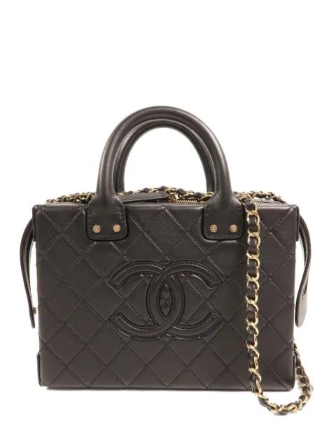 diamond-quilted tote bag by CHANEL 