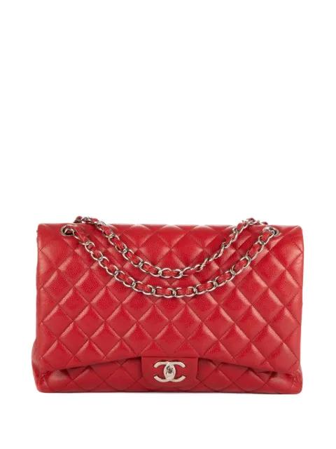 maxi Double Flap shoulder bag by CHANEL 