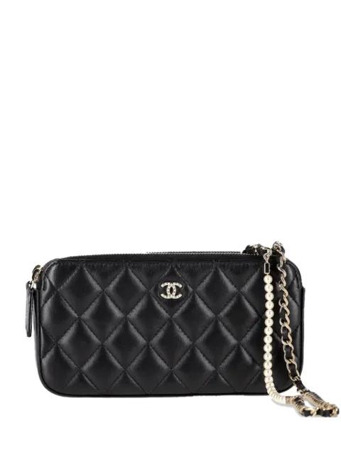 quilted chain crossbody bag by CHANEL 