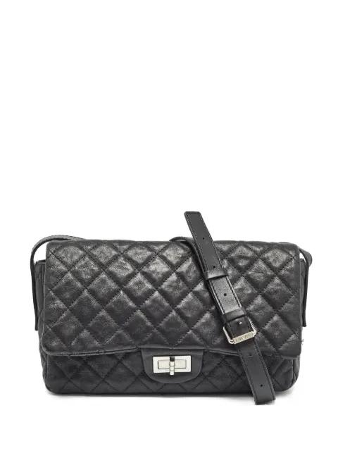 quilted leather shoulder bag by CHANEL 