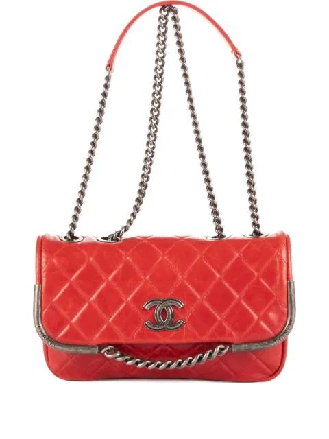 quilted shoulder bag by CHANEL 