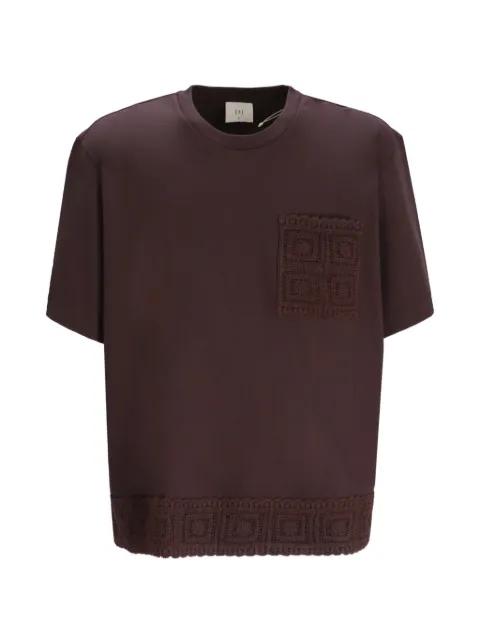 crochet pocket T-shirt by CHE STUDIOS