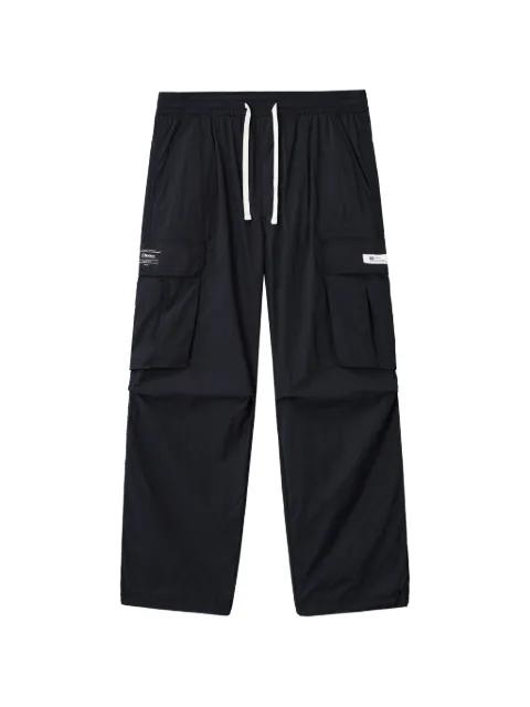 cargo label trousers by :CHOCOOLATE