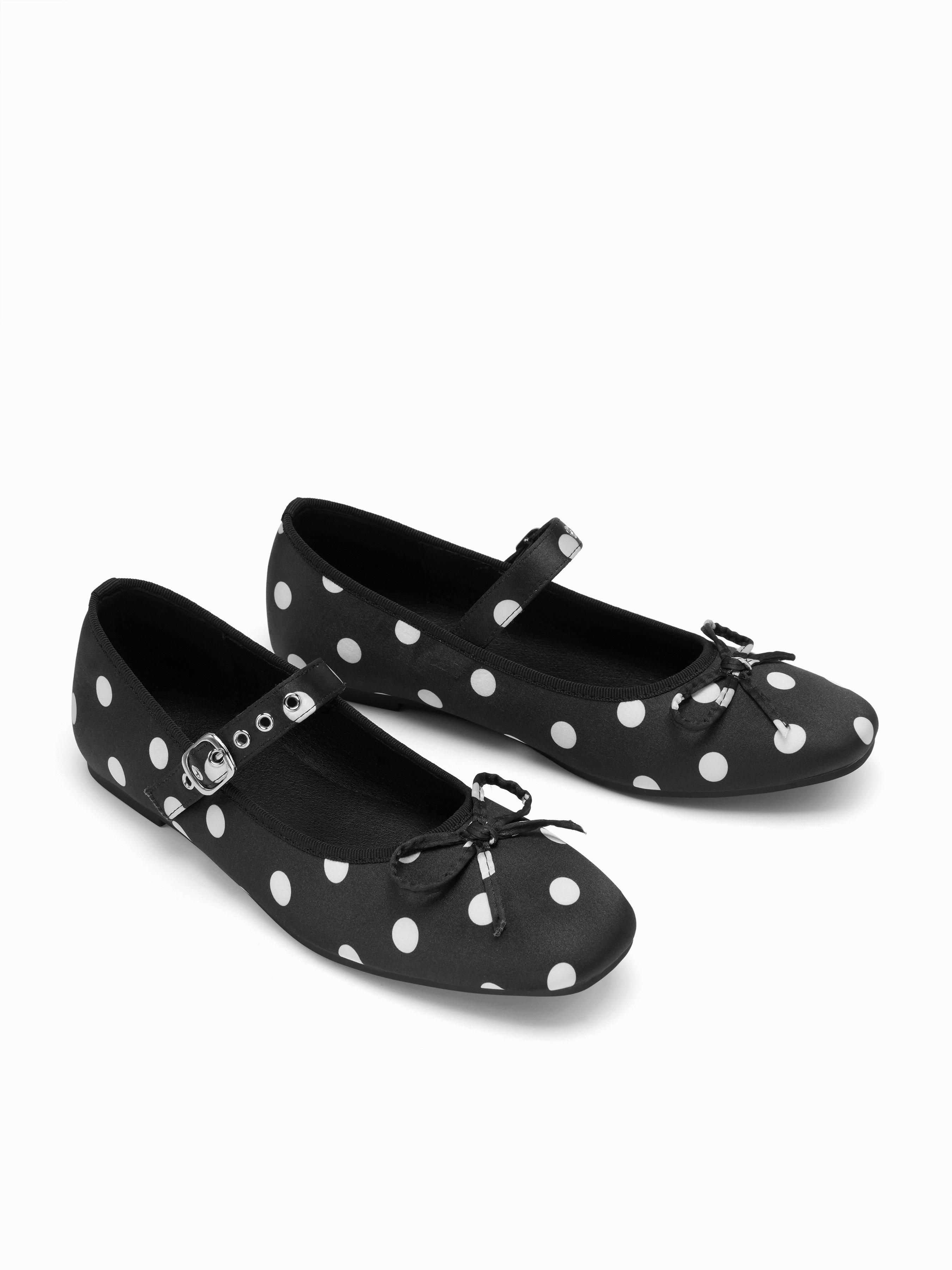 BOWKNOT POLKA DOT MARY JANE FLATS by CIDER
