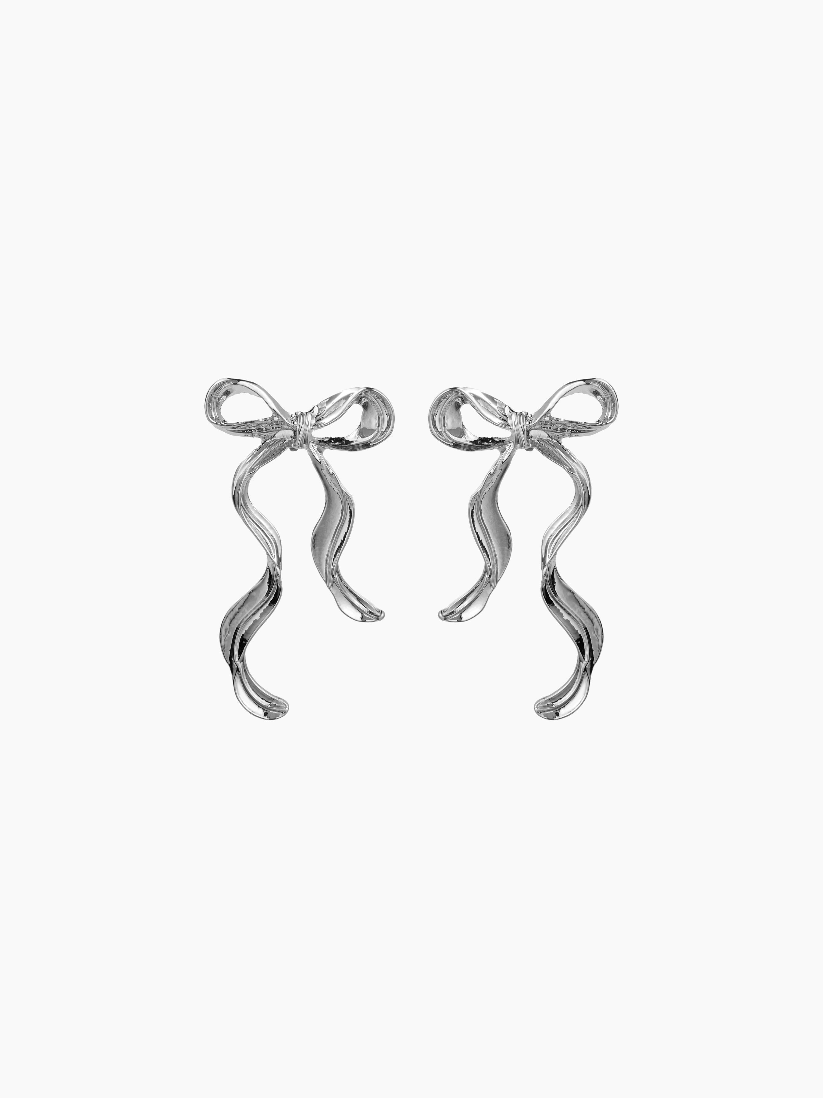 BOWKNOT STUD EARRINGS by CIDER