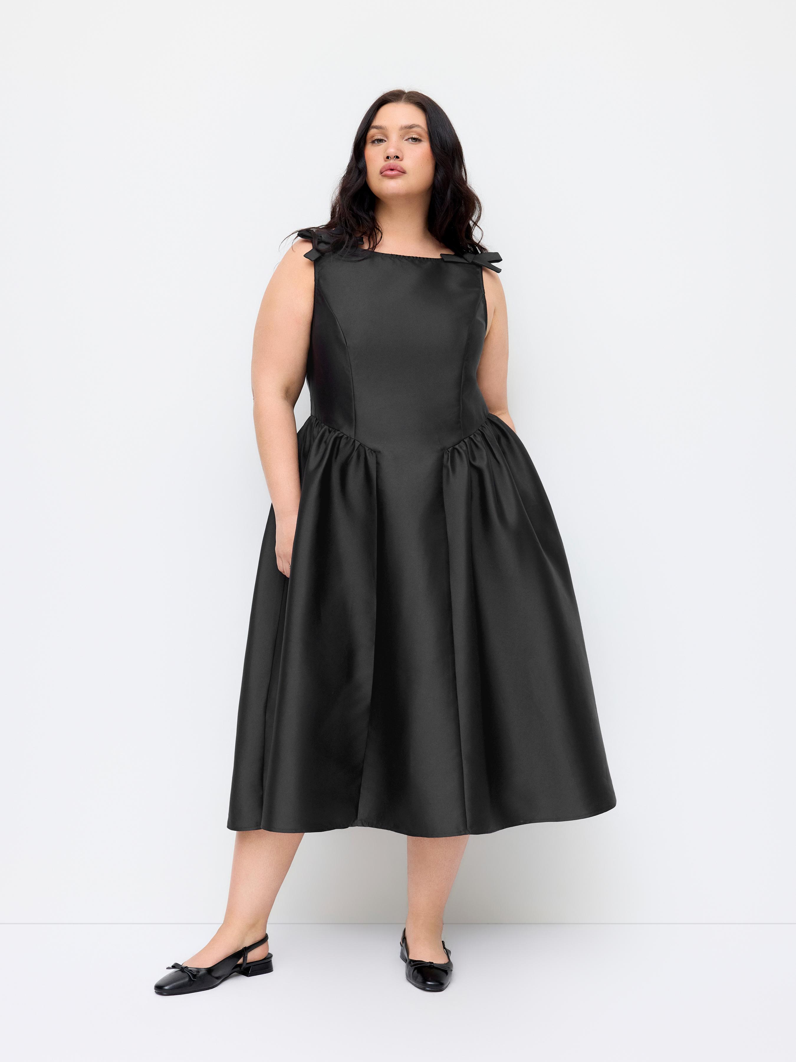 Bowknot Flared Midi Dress Curve & Plus by CIDER