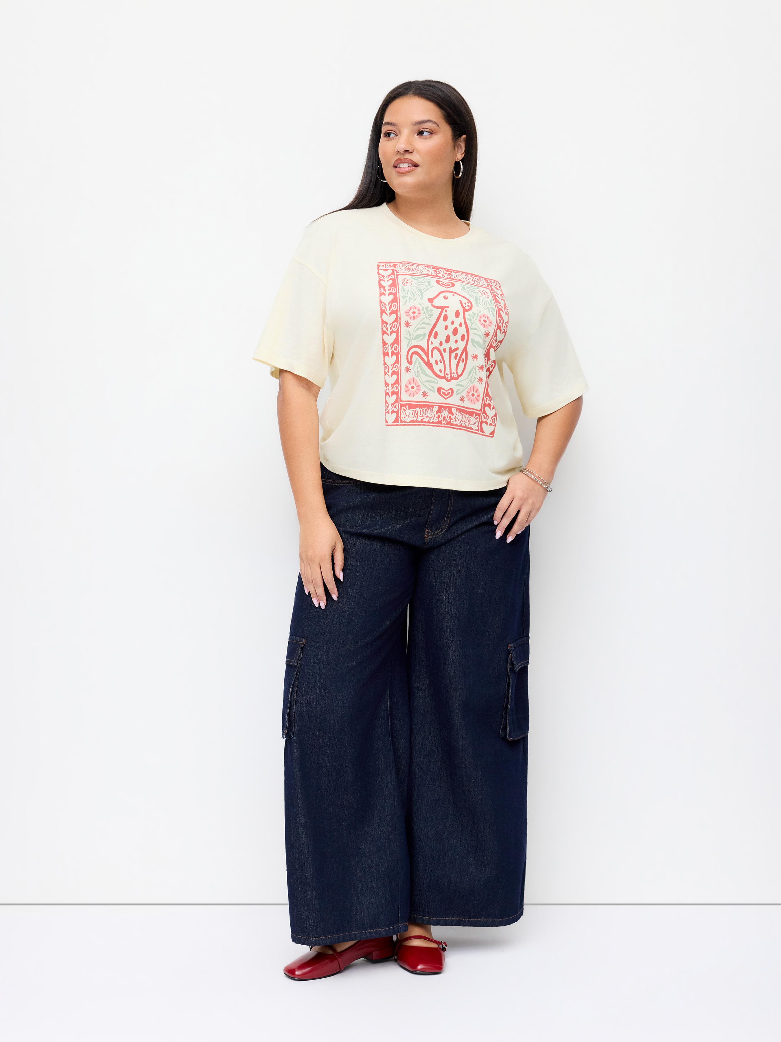 Cotton-blend Floral Dog Graphic Oversized Tee Curve & Plus by CIDER