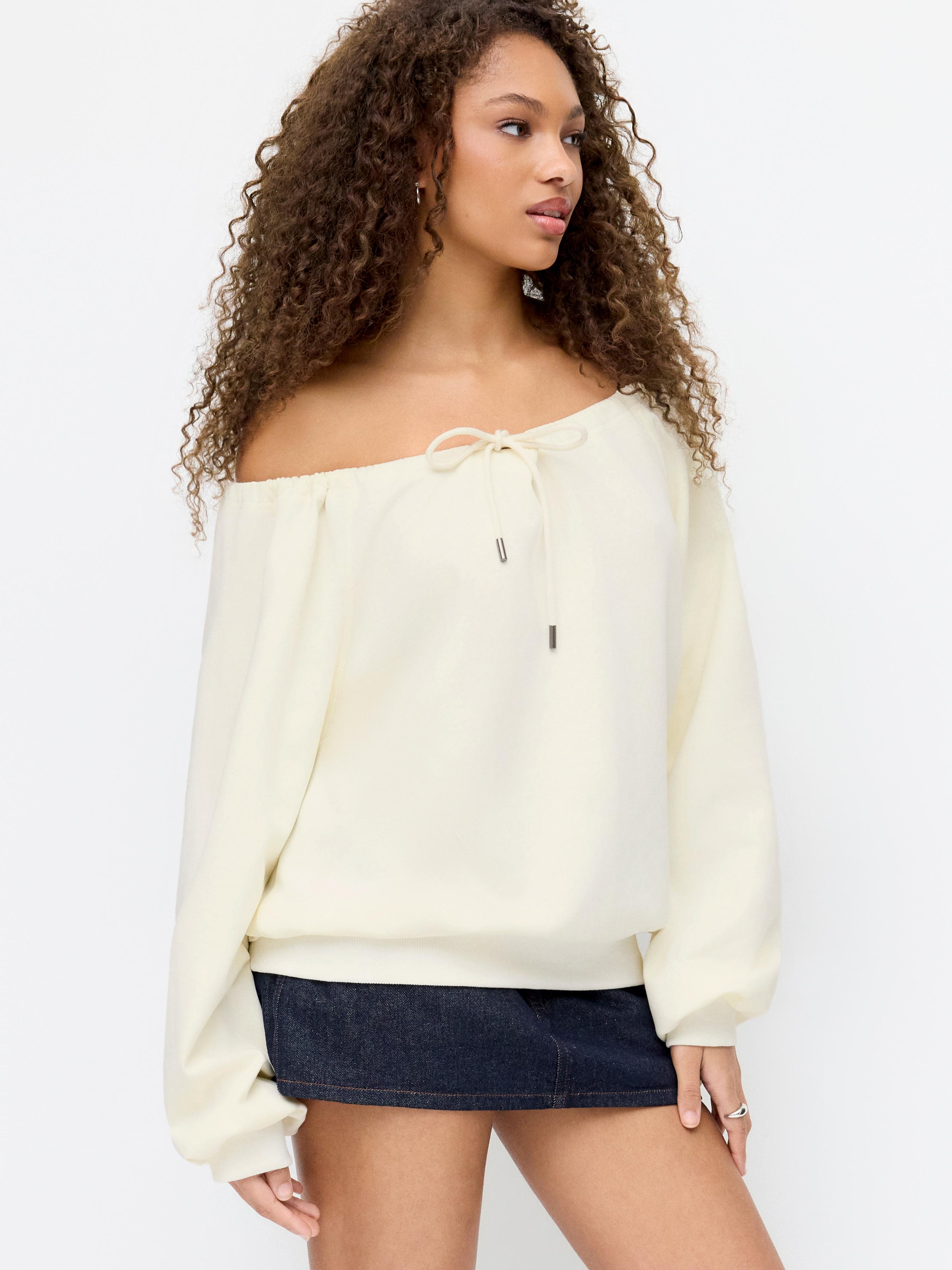 Cotton-blend U-neckline Drawstring Lantern Sleeve Oversized Sweatshirt by CIDER