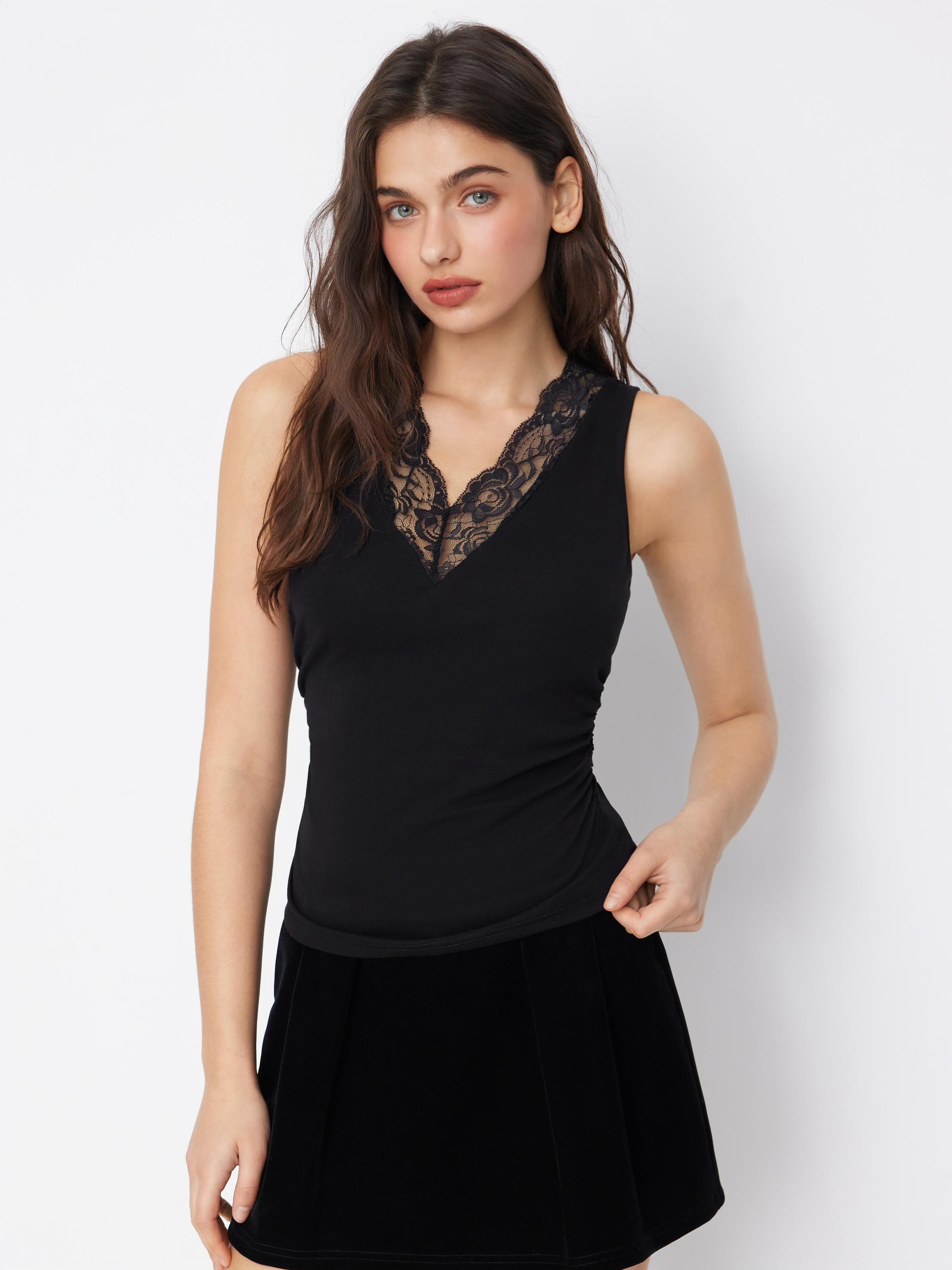 Cotton-blend V-neck Ruched Lace Trim Tank Top by CIDER