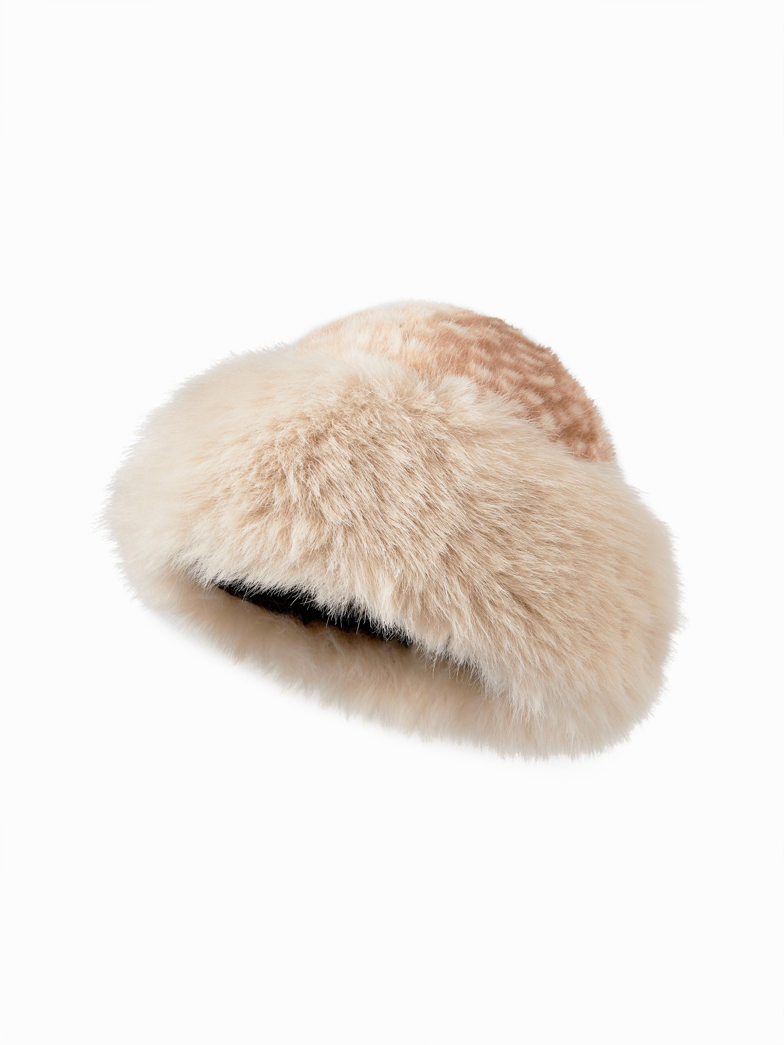 DEER PRINT FUZZY BUCKET HAT by CIDER