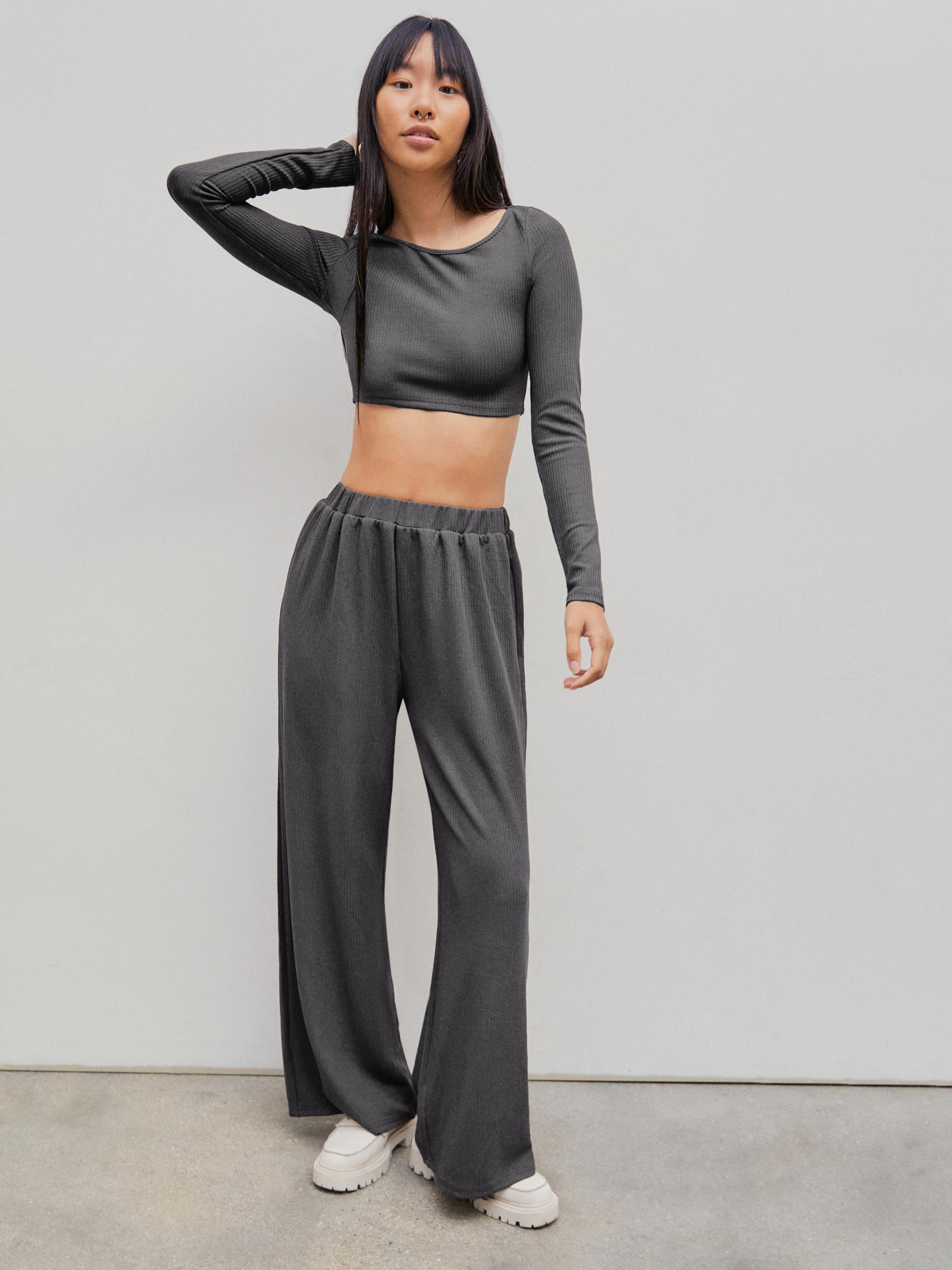 Ensemble assortis : Crop Tops en maille uni et Pantalons large by CIDER