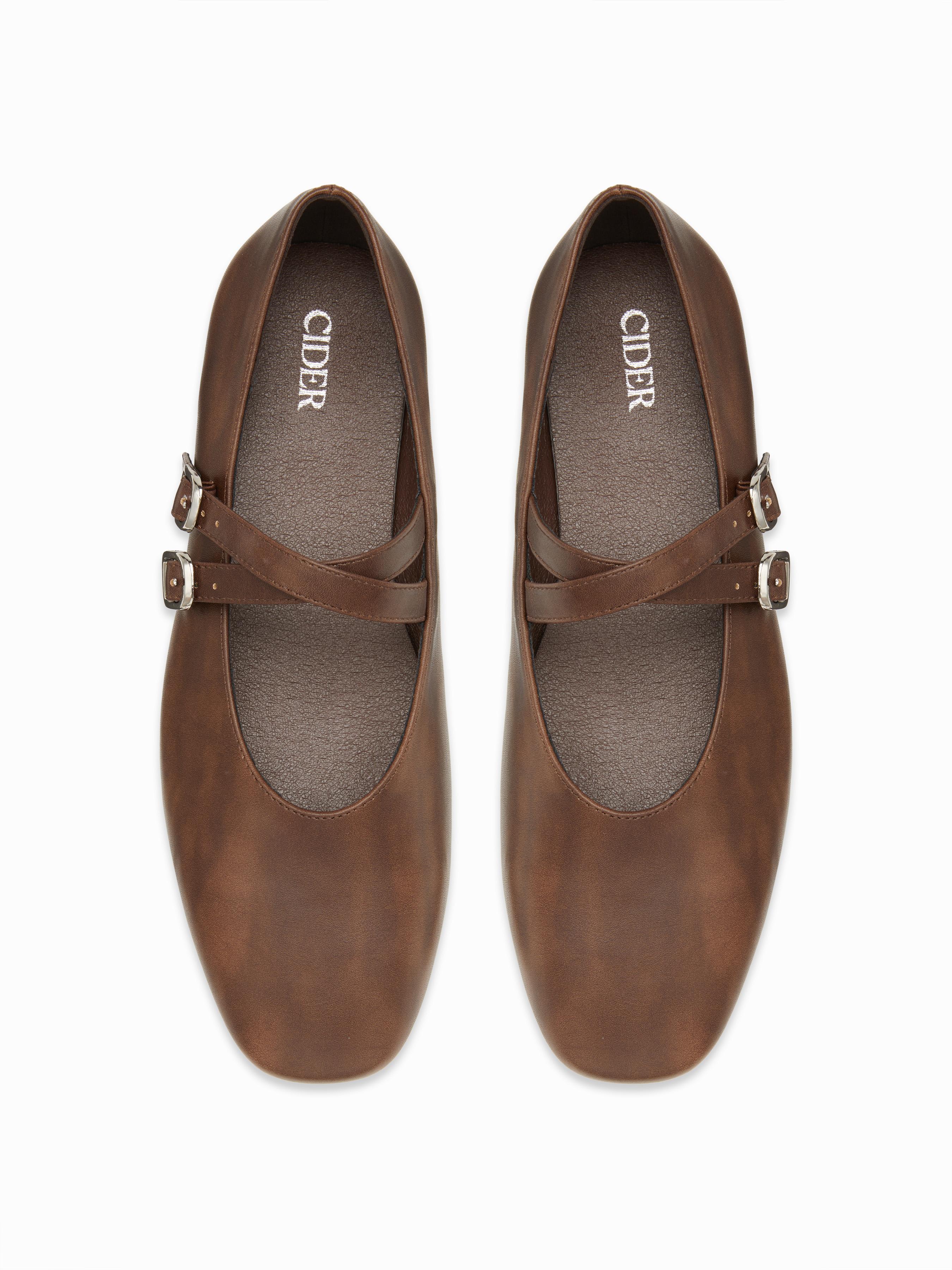 FAUX LEATHER BUCKLE  MARY JANE FLATS by CIDER